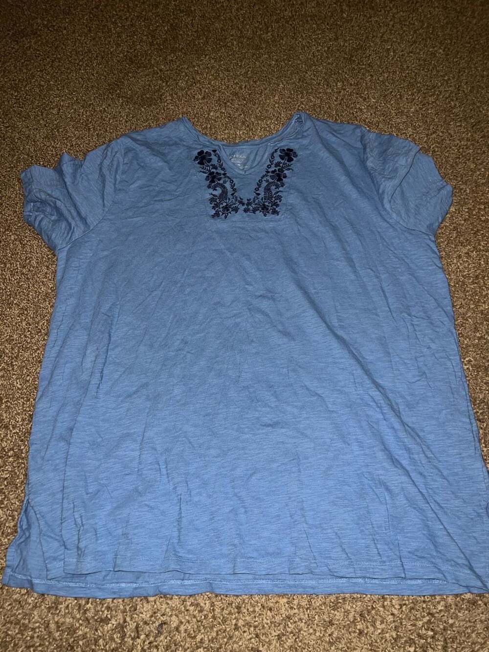Catherines Easy Fit Collection Blue Embroidered Short Sleeve V-Neck Tee